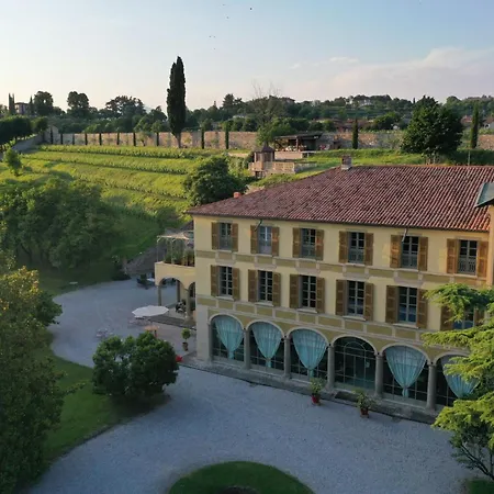 Biondelli Boutique Winery Çiftlik konaklama